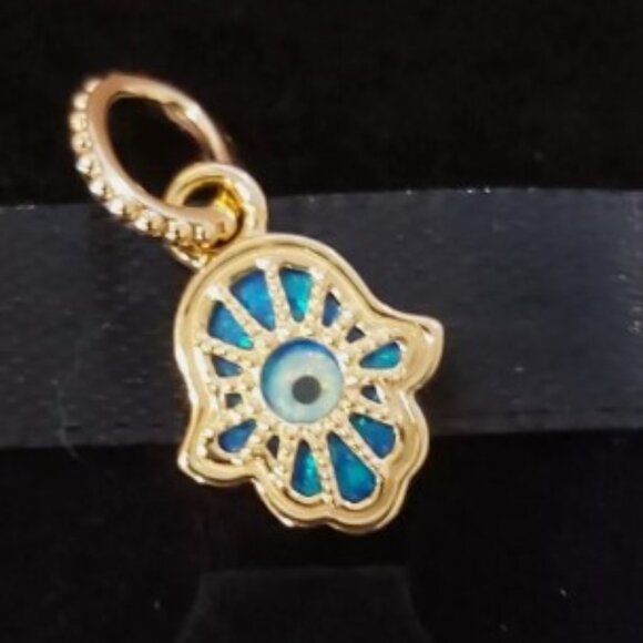 AUTH PANDORA Moments Opalescent Blue Hamsa Hand Dangle Charm 762699C01 - Picture 4 of 16